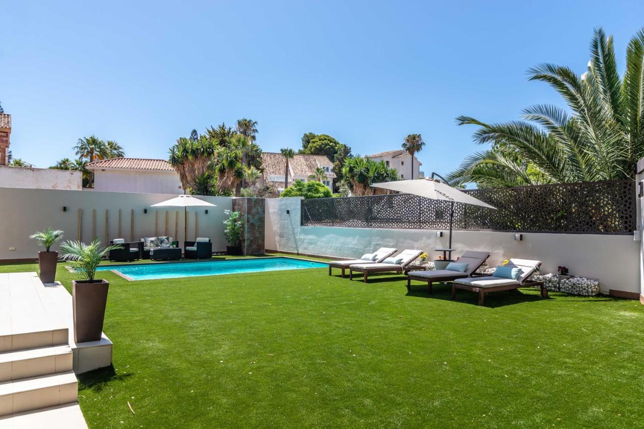 Vacation Marbella I Villa Riviera Del Sol, Private Pool, Jacuzzi, Walking Distance To The Beach مالقة المظهر الخارجي الصورة
